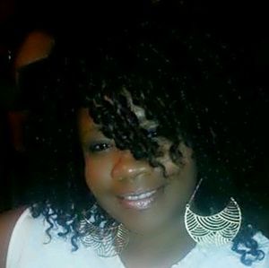 Meet your Posher, Gena